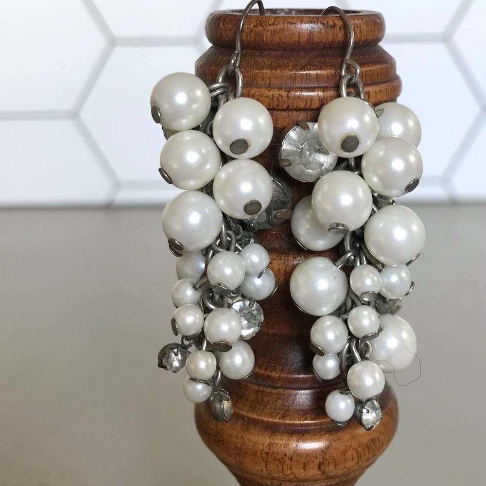 Cascading Jewels Beaded Pearl Cluster Drop Dangle French Hook Pierced Earrings